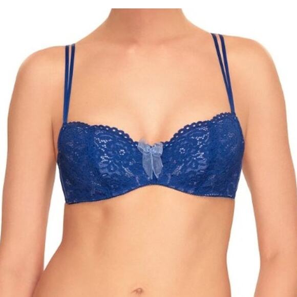 B. Tempt'd Other - Nwt b. tempt'd bra 30ddd